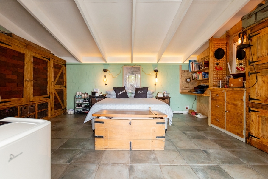 4 Bedroom Property for Sale in Velddrif Western Cape